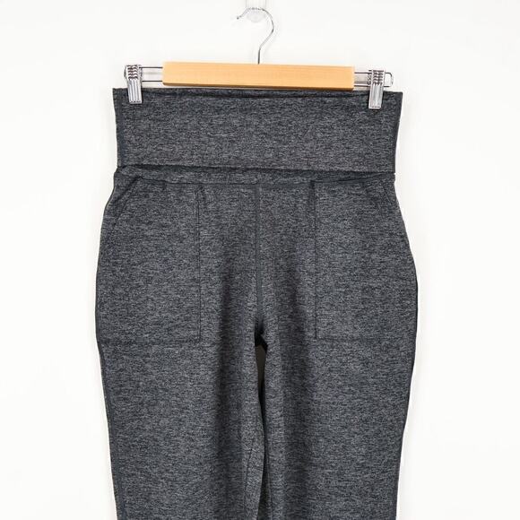 Aerie OFFLINE The Hugger Foldover Waist Pocket Jogger Gray Size Small Short NWT - Picture 2 of 7